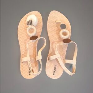FÜZÜLİ Pale Pink Ring-Accent Women's Flat Sandals